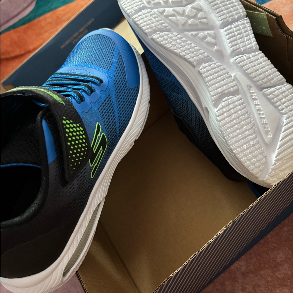 Skechers Vibrant Blue and Black Sneakers - Picture 4 of 8